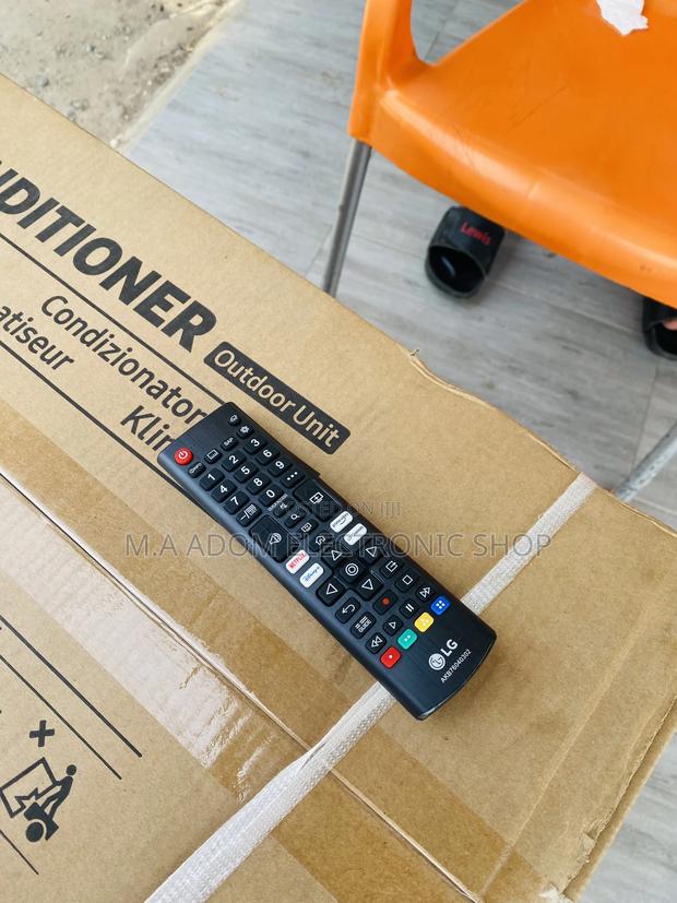 High Quality LG Black Remote Control · Photo 2