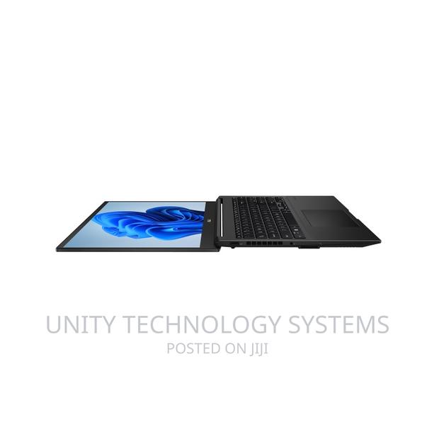New Laptop Asus VivoBook W202 16GB Intel Core I9 SSD 1T photo 2