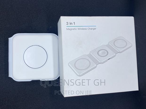 3 in 1 Wireless Magnetic Charger photo 2