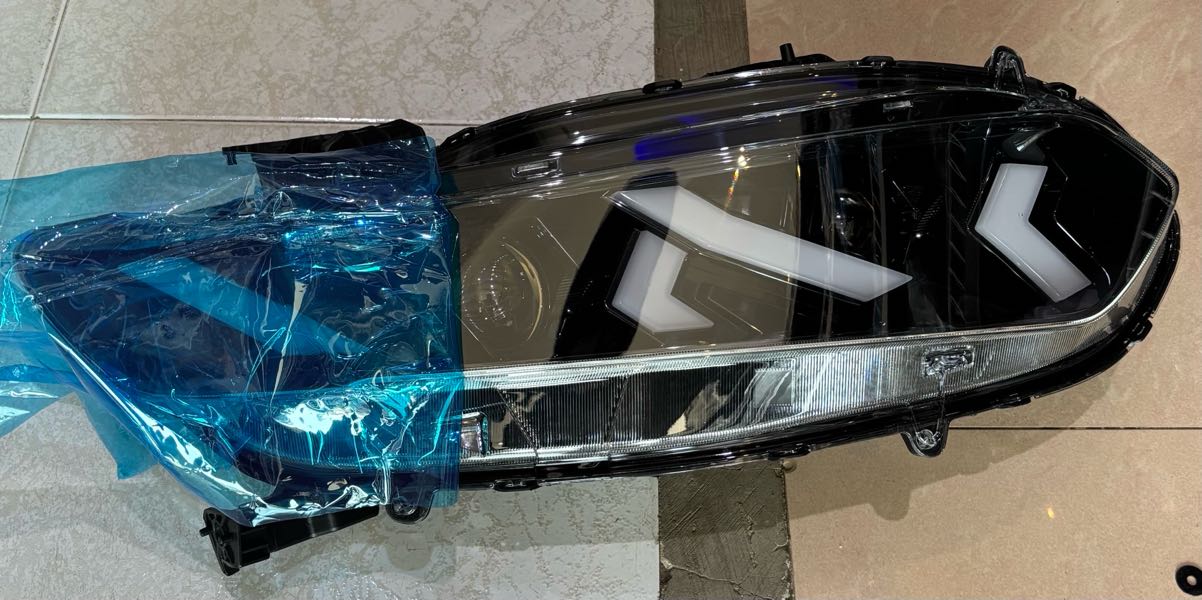 Honda accord 2018-2022 spec headlight pair