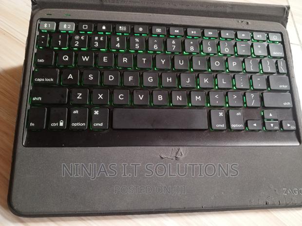 ZAGG RGB Bluetooth Keyboard photo 6