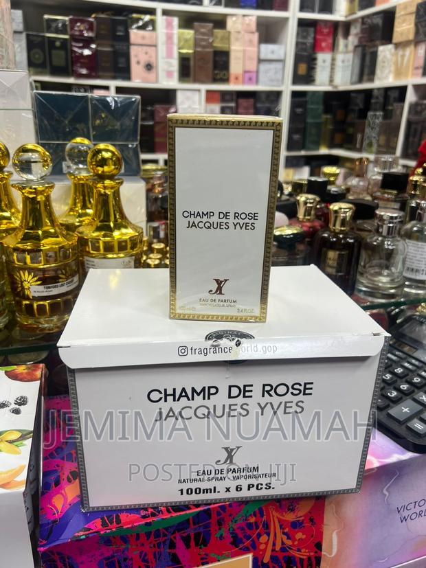 Champ De Rose Perfume · Photo 4