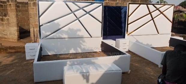 Classic King Size Bed Frame and Side Drawer photo 2