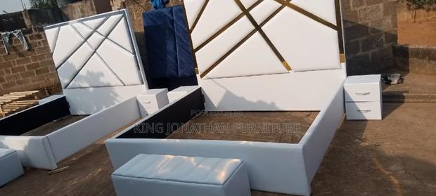 Classic King Size Bed Frame and Side Drawer photo 3