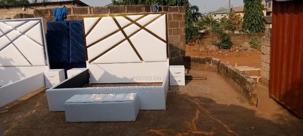 Classic King Size Bed Frame and Side Drawer photo 6