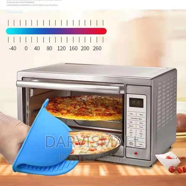Heat Resistant photo 4