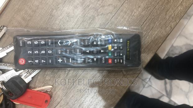 (Works Most Standard Samsung Tvs) SAMSUNG TV Remote Control · Photo 2