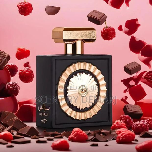 Nebras Perfume image 3