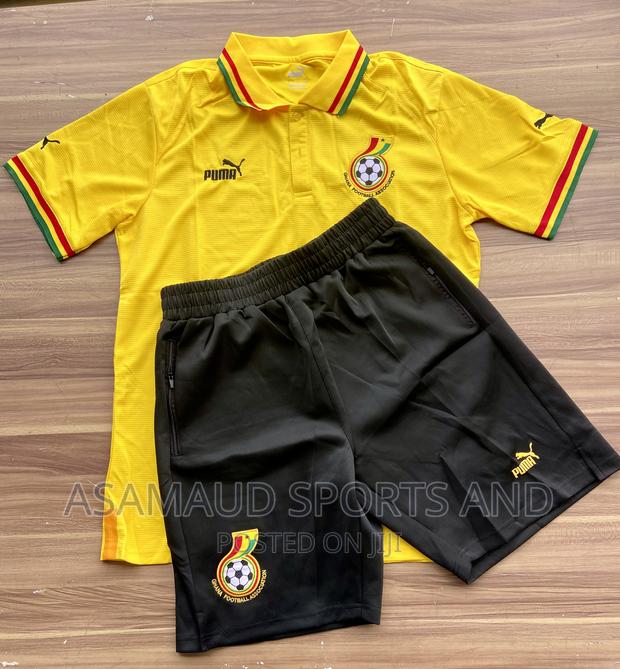 Original Ghana Lacost Top and Down at Cool Price