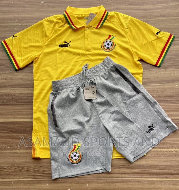 Original Ghana Lacost Top and Down at Cool Price