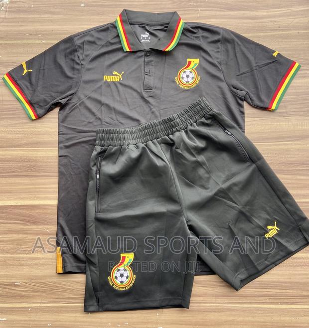 Original Ghana Lacost Top and Down at Cool Price
