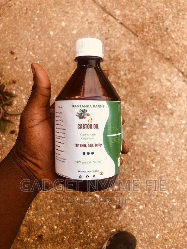 Organic Pure Castor Oil (For Acne Treatment) · Photo 2