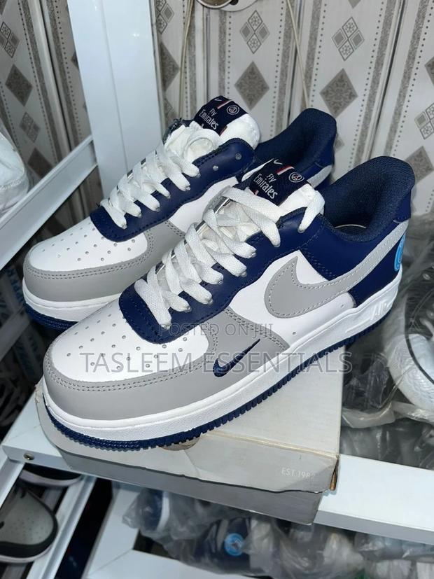 Nike Sneakers photo 21