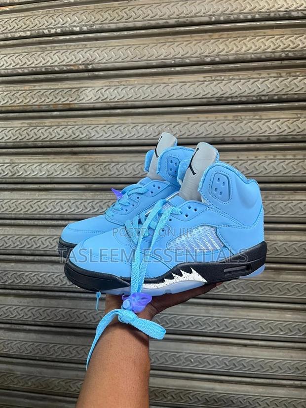 Nike Sneakers photo 22