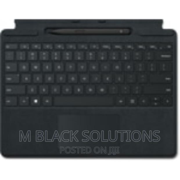 Microsoft Surface Pro 9/11 Keyboard With Slim Pen 2 · Photo 4