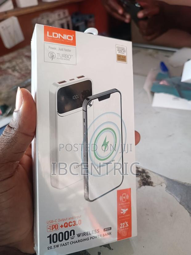 LDNIO 10000mah Magnetic Wireless Charger · Photo 4