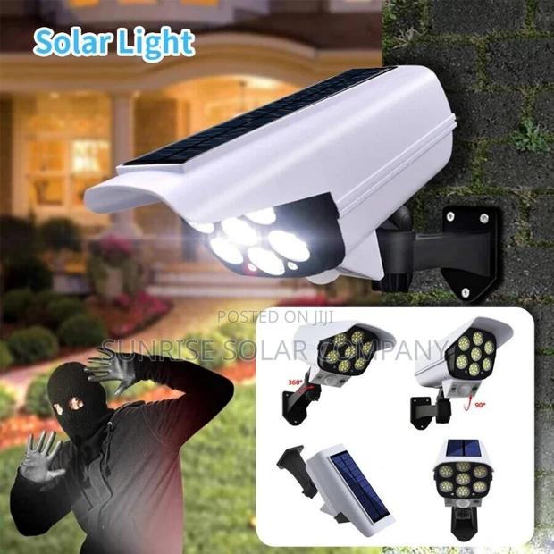 Sensor Solar Lamp (Camera Light) · Photo 4