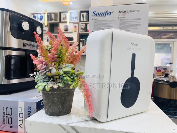 SONY Wh-1000xm5 · Photo 2