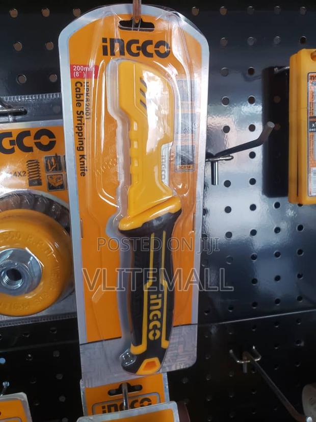 Knife Cable Stripping · Photo 2