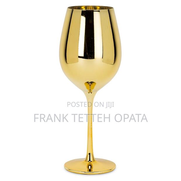 Golden 6pcs Wine Glasses · Photo 4