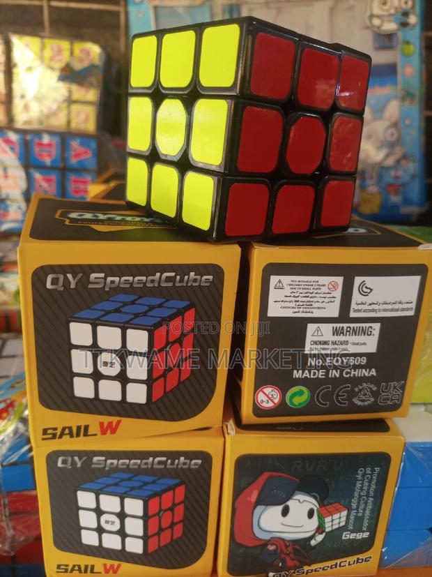 Original Rubik's Cubes · Photo 2