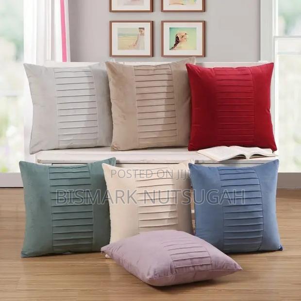 Sofa Pillows for Sale · Photo 4