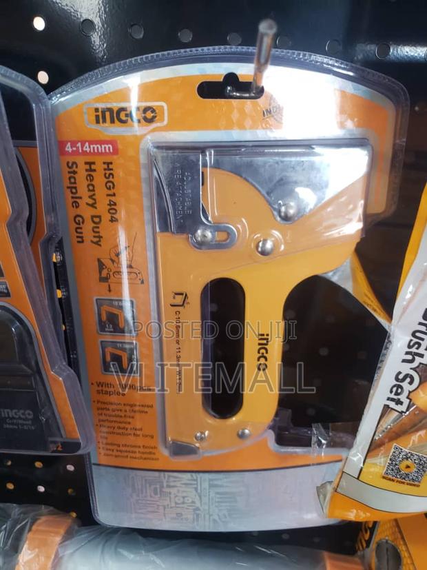 Heavy Duty Staple Gun · Photo 2