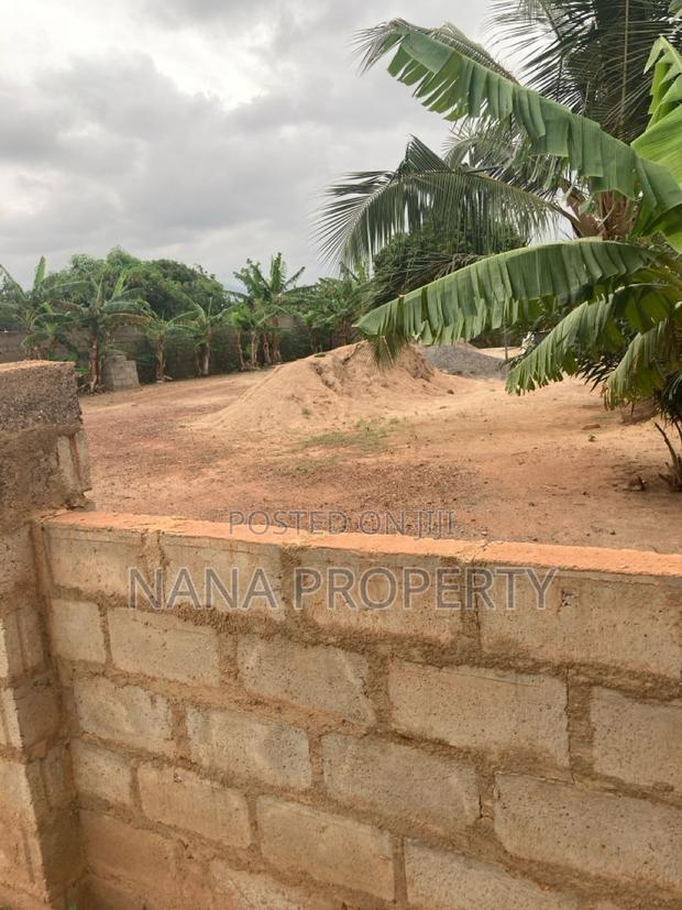 Two Plots of Land for Sale Located at Located Oyarifa Kuotaa · Photo 2