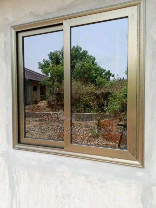Aluminum Sliding Window With an Arc photo 2