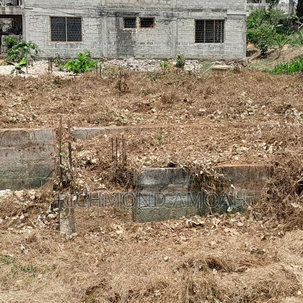 Plot With 3bedrooms Footings for Sale at Race Course Down · Photo 4