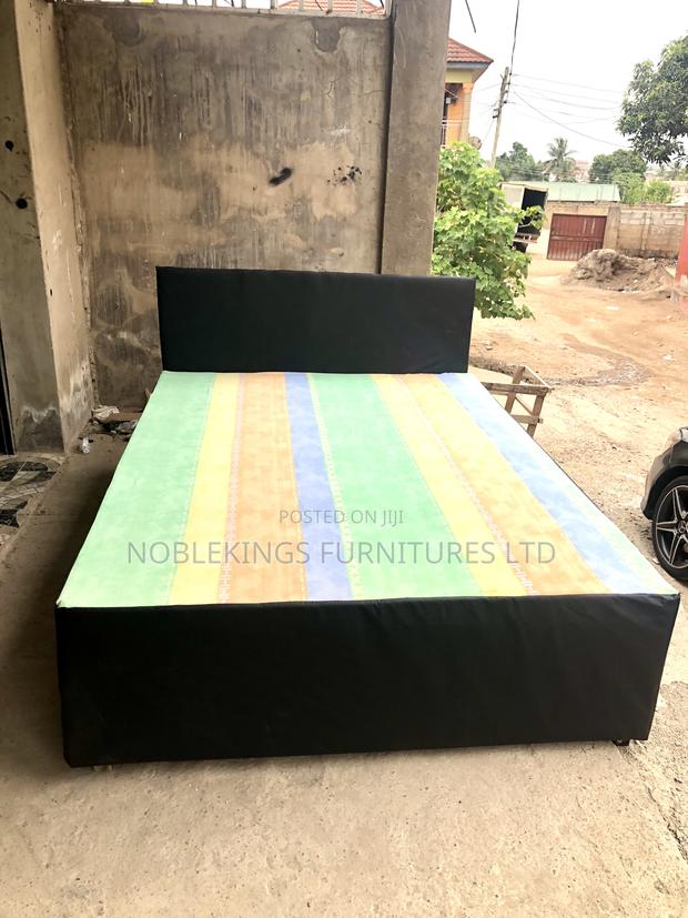 Double Bed Inbuilt