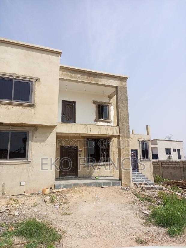Sliding, Casement and PROJECTED Windows · Photo 4