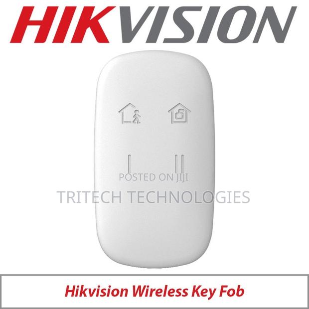 Hikvision DS-PKF1-WE Wireless Remote Control · Photo 3