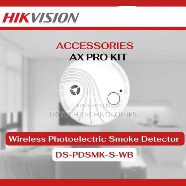 HIKVISION DS-PDSMK-S-WE Wireles Photoelectric Smoke Detector · Photo 2