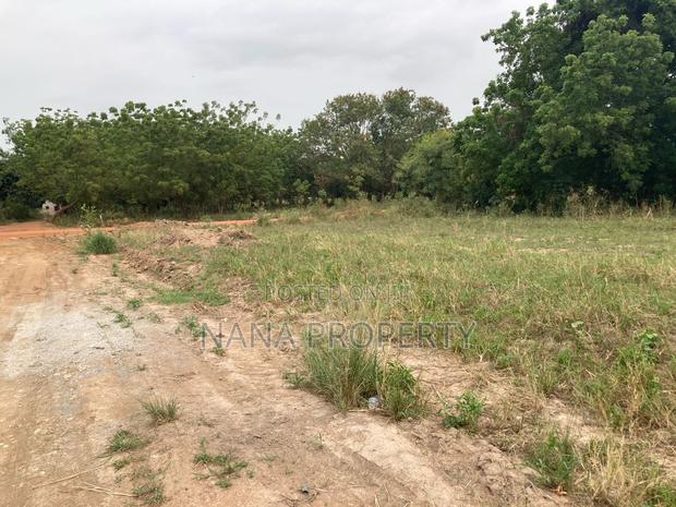 Fifty Acres of Land for Sale Located at Dowdowa Ayikuma · Photo 3