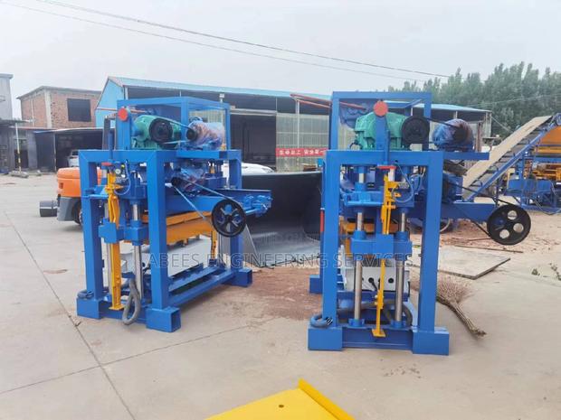 Industrial Block Machine photo 5