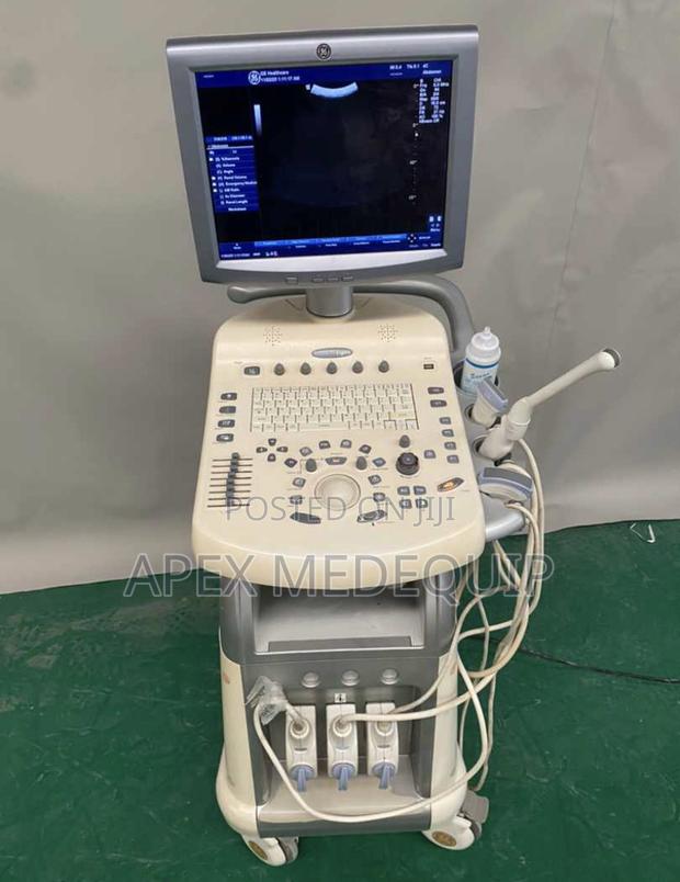GE Logic P3 Expert Ultrasound Machine + 3 Probes · Photo 2