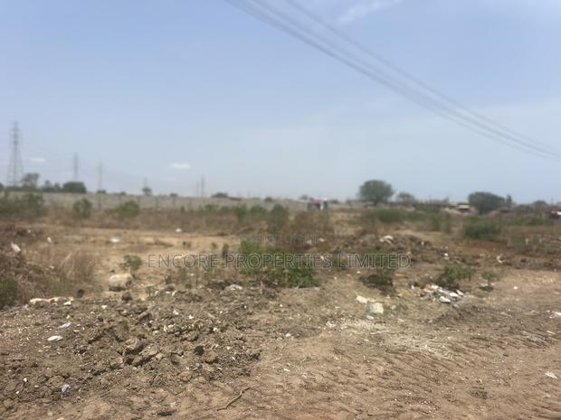 Roadside Plots of Land Now Selling · Photo 4