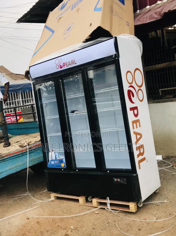 Pearl Display Electric PVC-150 3 Glass Doors Fridge · Photo 2