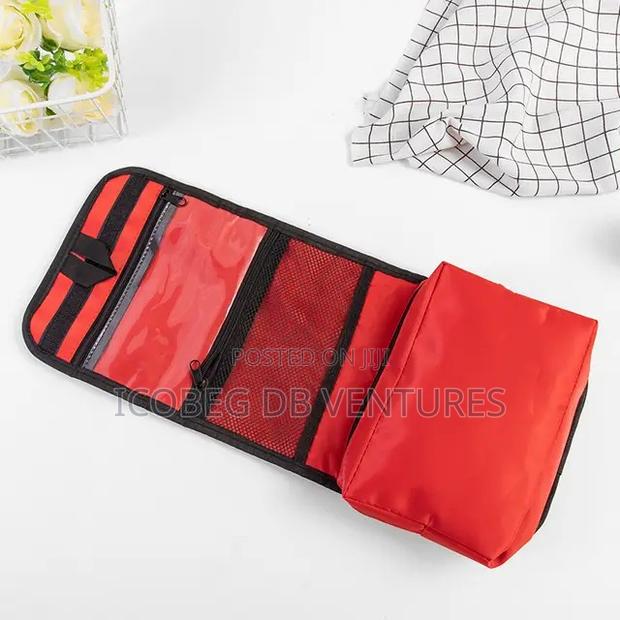 Smilepus Foldable First Aid Kit photo 3