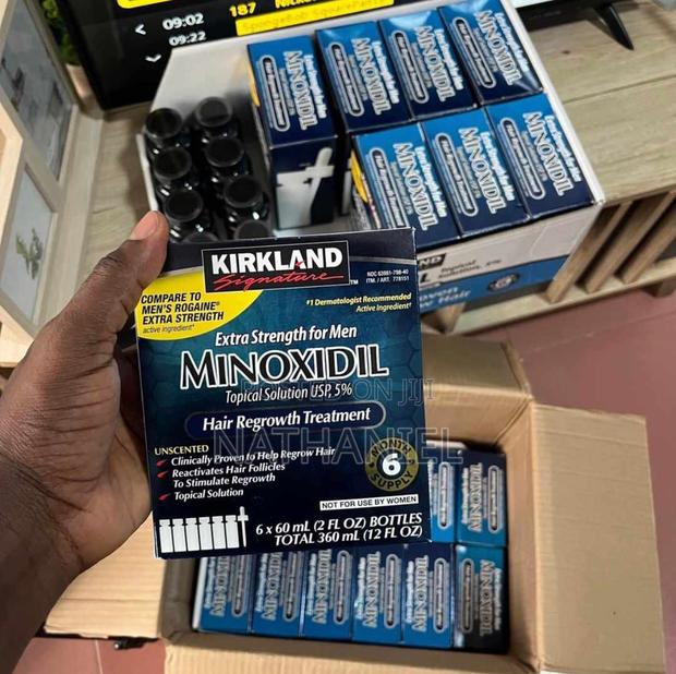 Kirkland Box Original USA Kirkland Minoxidil Box · Photo 1