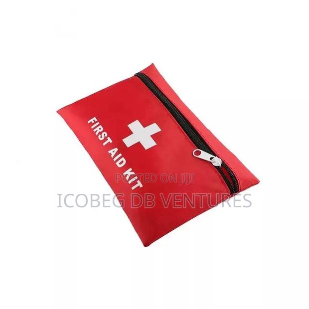 Compact First Aid Kit/First Aid/ Travel Survival Kit photo 3