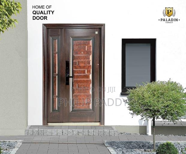 Smooth Door
