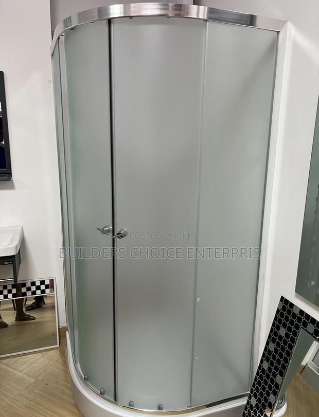 Shower Cubicle(Frosted Glass) · Photo 3