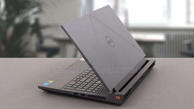 New Laptop Dell G15 5535 16GB Intel Core I7 SSD 1T