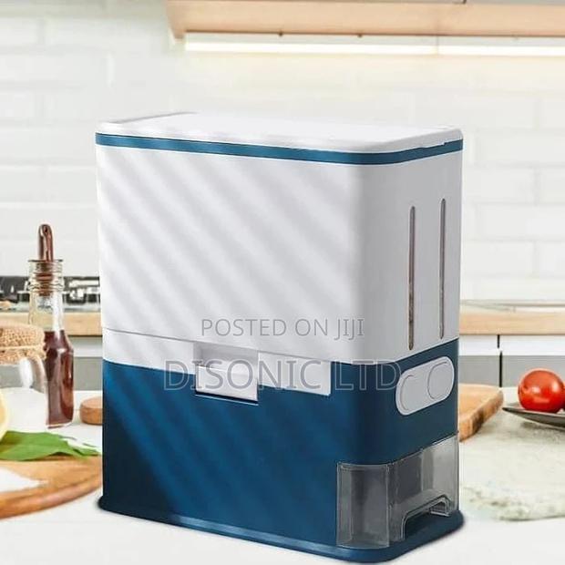 10kg Cereal Dispensers · Photo 2
