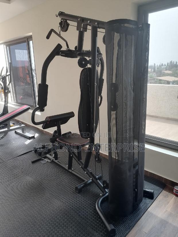 Single Station Home Gym · Photo 4