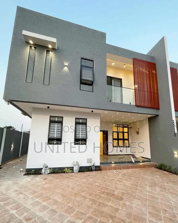 4bdrm House in Oyarifa for sale · Photo 2