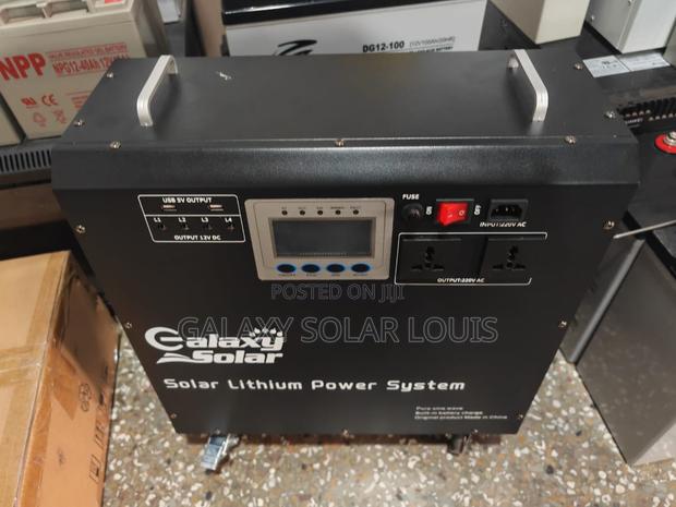 1KW All in One Solar Generator With Lithium Battery Inbuilt photo 2