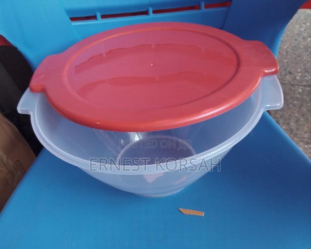 Plastic Mixing Bowl · Photo 2